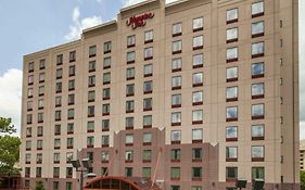 Hampton Inn New York - LaGuardia Airport